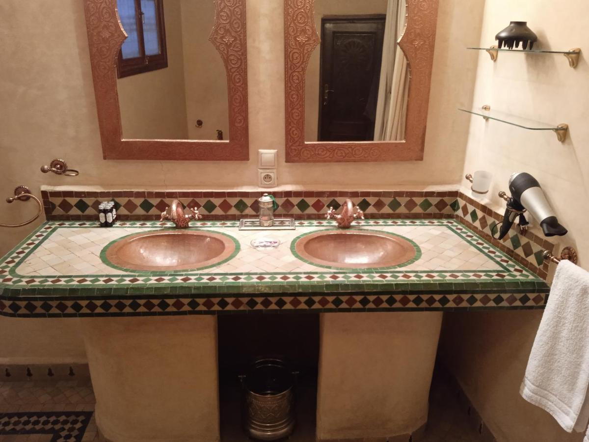 Riad Meyssane Fez Bagian luar foto