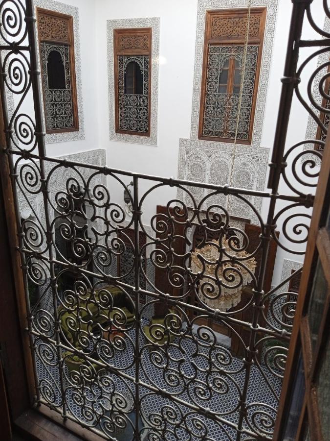 Riad Meyssane Fez Bagian luar foto